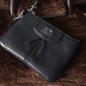 Vintage Y2K Coach Black Leather Wristlet Mini Purse Charm